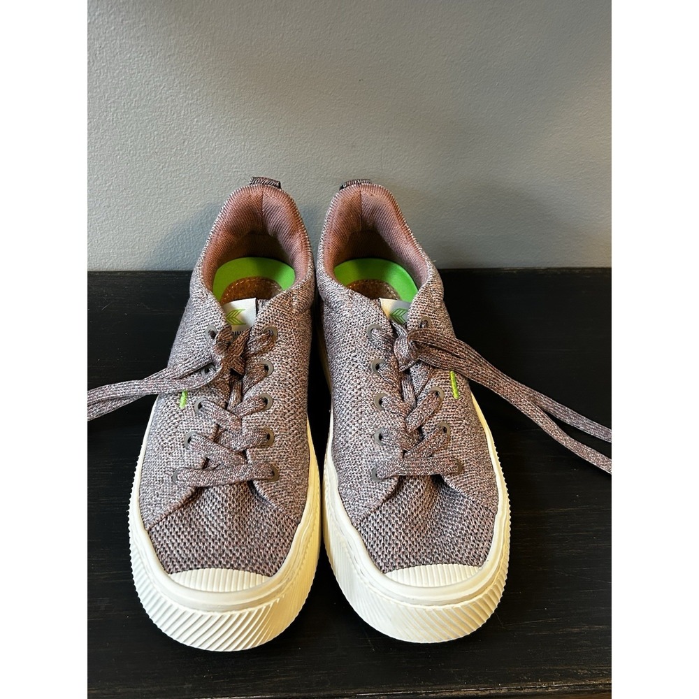 Cariuma IBI Low Knit Women's Size 7.5 Stone Blush Sneakers